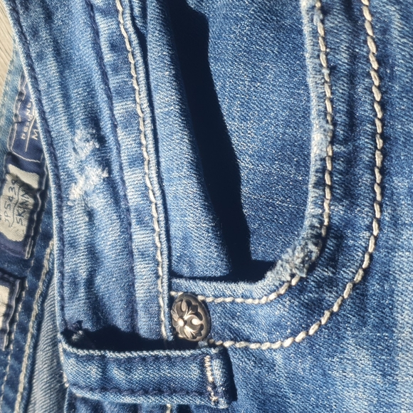 Vintage Low Rise Miss Me Skinny Jeans Lightly Distressed 98% Cotton - Picture 12 of 12